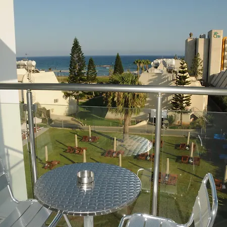 Frixos Larnaca