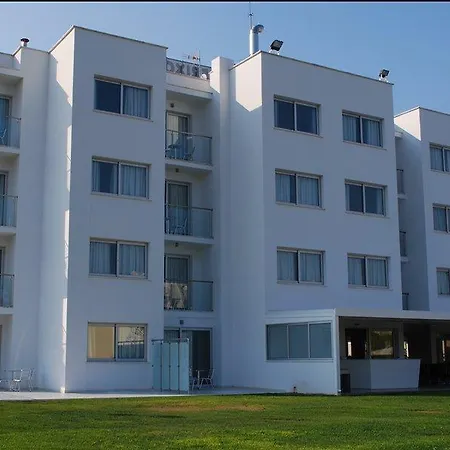 Aparthotel Frixos
