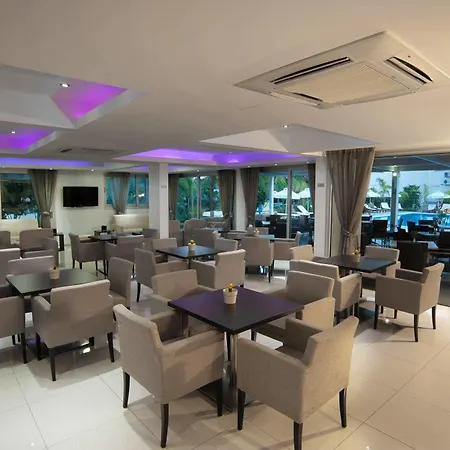 Frixos 公寓式酒店