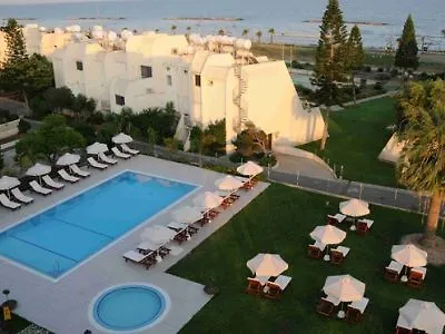 Frixos Aparthotel 4*