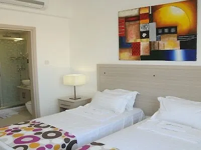 Aparthotel Frixos Larnaca