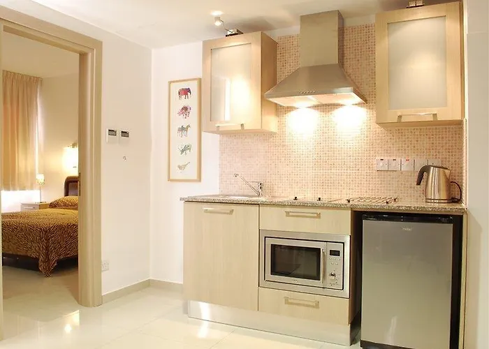 Aparthotel Frixos 4*