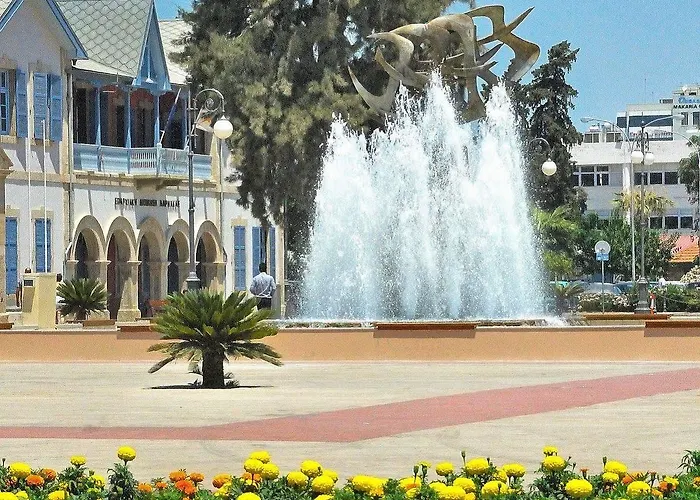 Aparthotel Frixos Larnaca