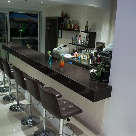 Apartmanhotel Frixos Lárnaka