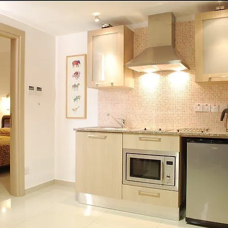 Hotel apartamentowy Frixos 3*