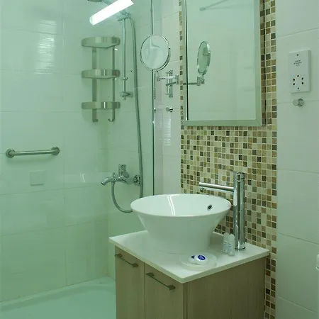 Apartmanhotel Frixos Lárnaka