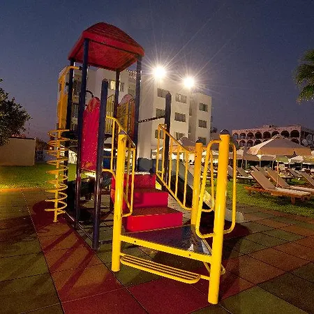 Frixos Apartmanhotel Lárnaka