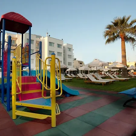 Apartmanhotel Frixos Lárnaka