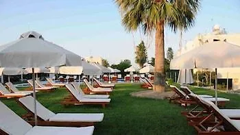 Aparthotel Frixos 4*